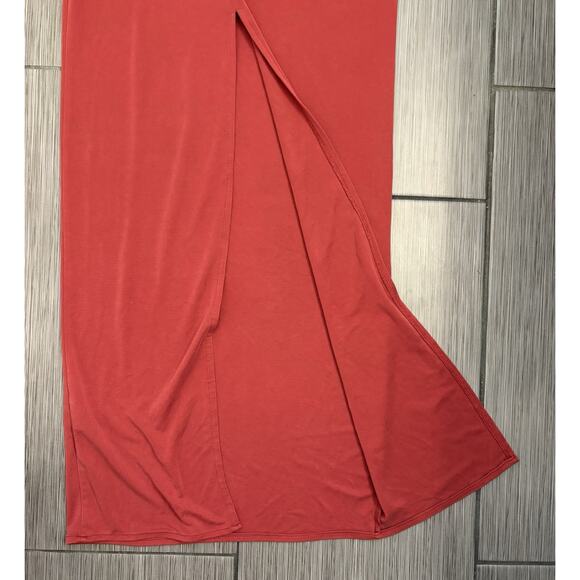 Tobi Women’s Red Milan Strapless Back Slit Maxi Dress Size Medium - Picture 5 of 8